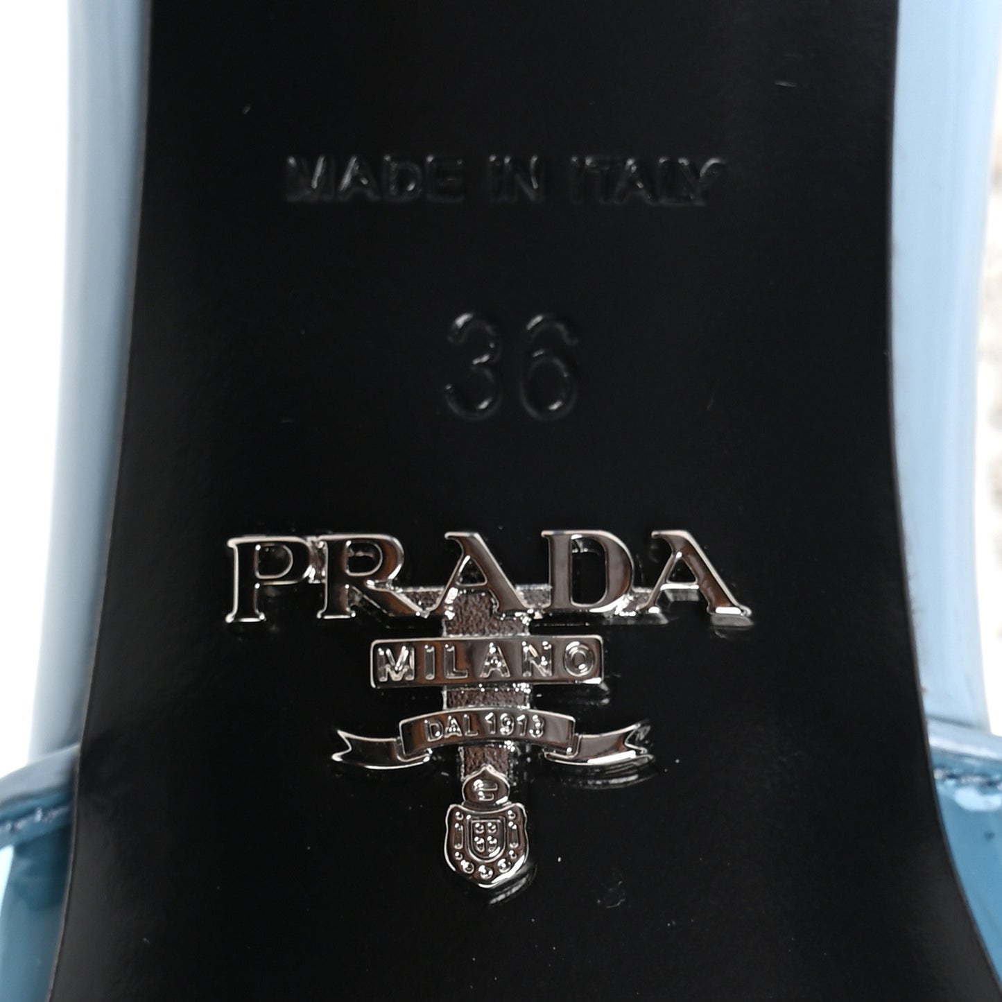 Plexiglass Vernice Metal Triangle Logo 65mm Slide Sandals 36 Celeste