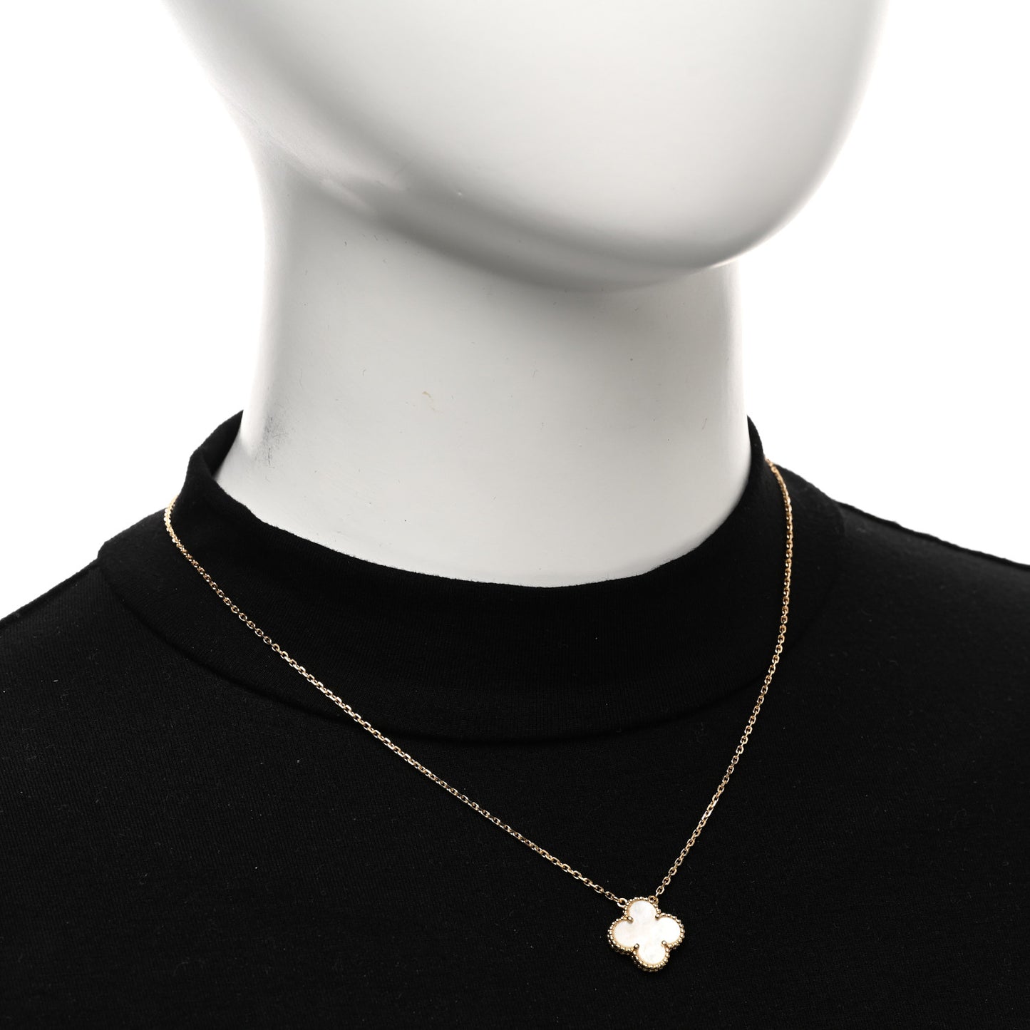 18K Yellow Gold Mother of Pearl Vintage Alhambra Pendant Necklace