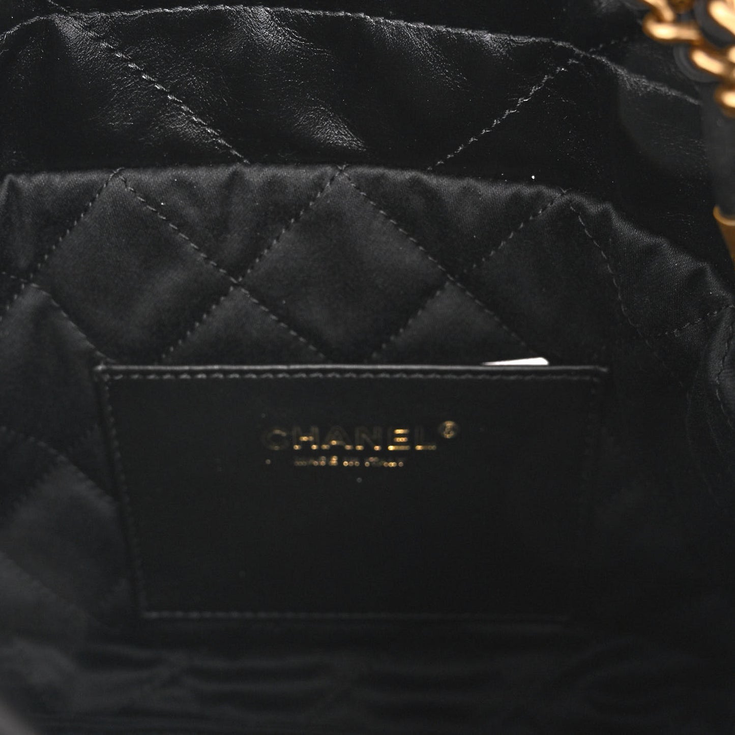 Shiny Calfskin Quilted Mini Chanel 22 Black