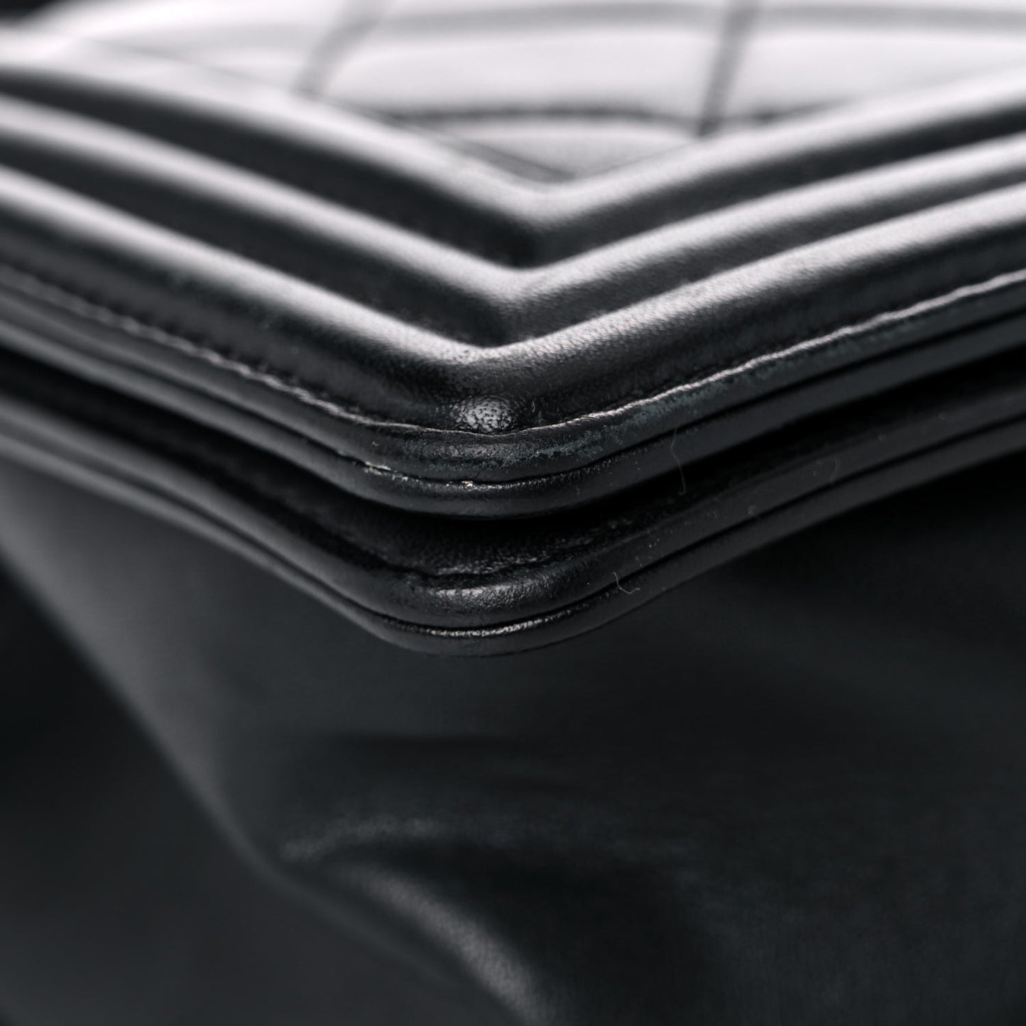 Calfskin Quilted Medium Boy Flap Black