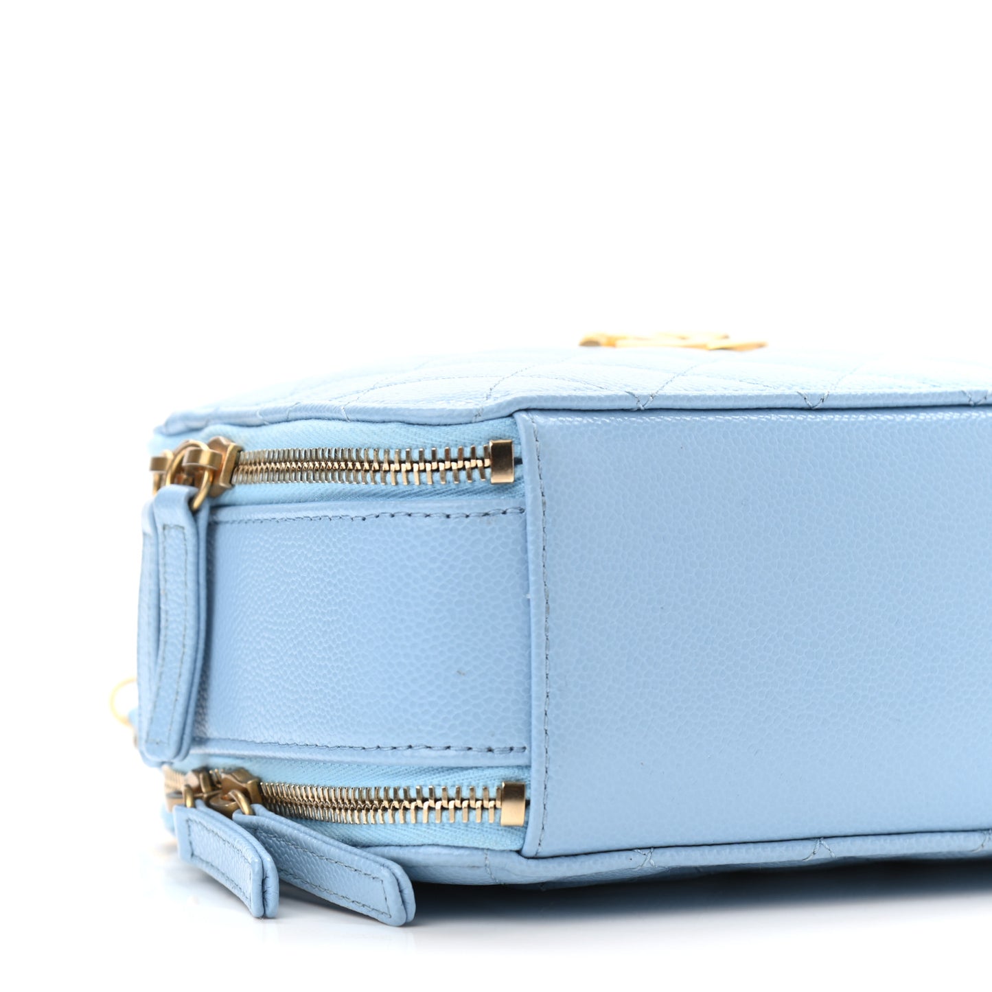 Caviar Quilted Small Pick Me Up Vanity Case Light Blue