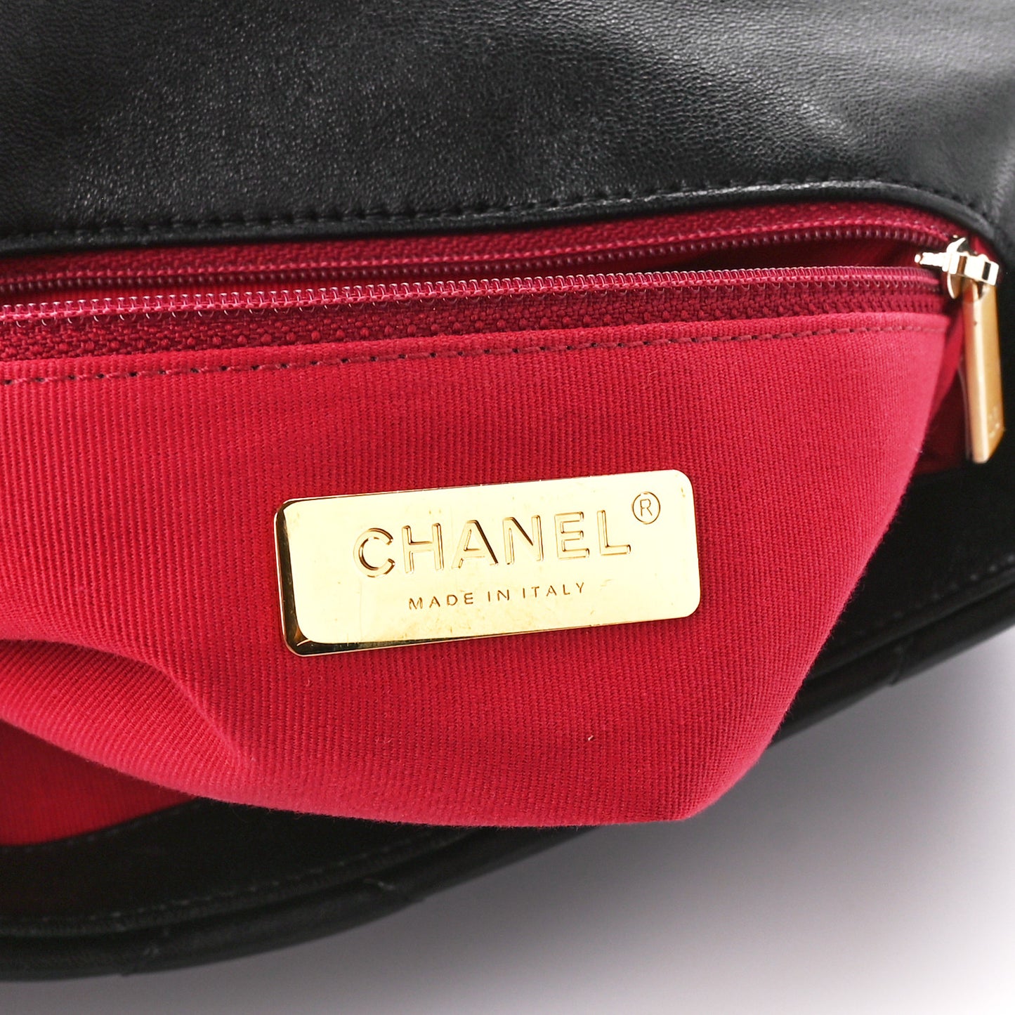 Lambskin Quilted Medium Chanel 19 Flap Black