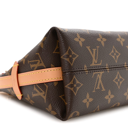Louis Vuitton Monogram CarryAll BB 8 of 10