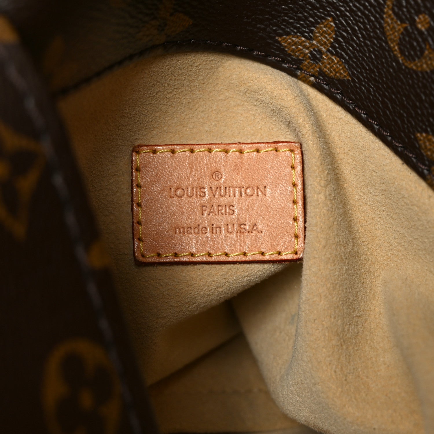 Louis Vuitton Monogram Artsy MM 6 of 9