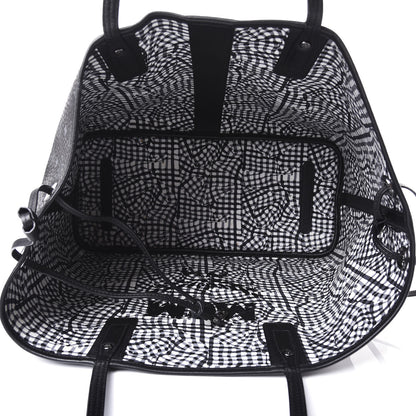 MCM Visetos Large Liz Reversible Shopper Tote Black 4 of 19