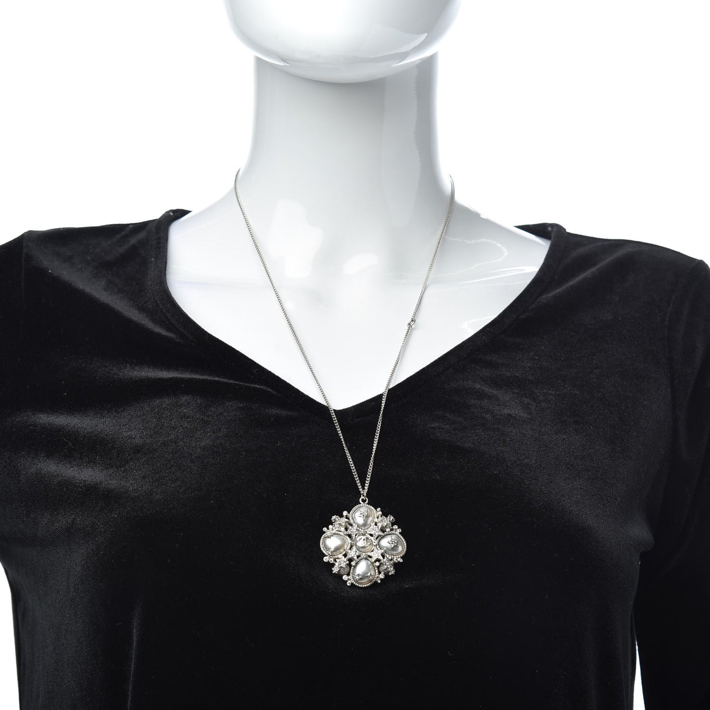 Crystal Pearl Stars CC Pendant Necklace Silver