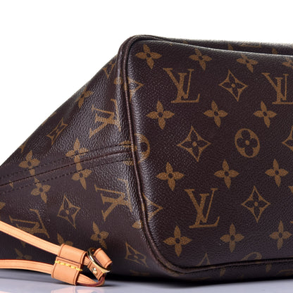 Louis Vuitton Monogram Neverfull MM 7 of 8