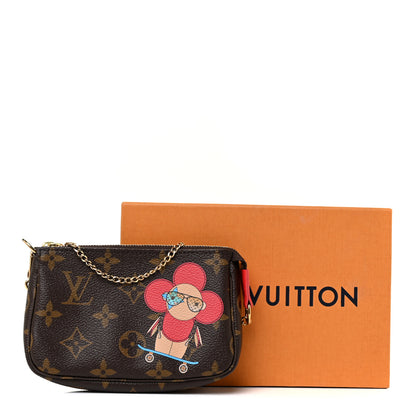 Louis Vuitton Monogram 2019 Christmas Animation Mini Tokyo Pochette Accessories 10 of 10
