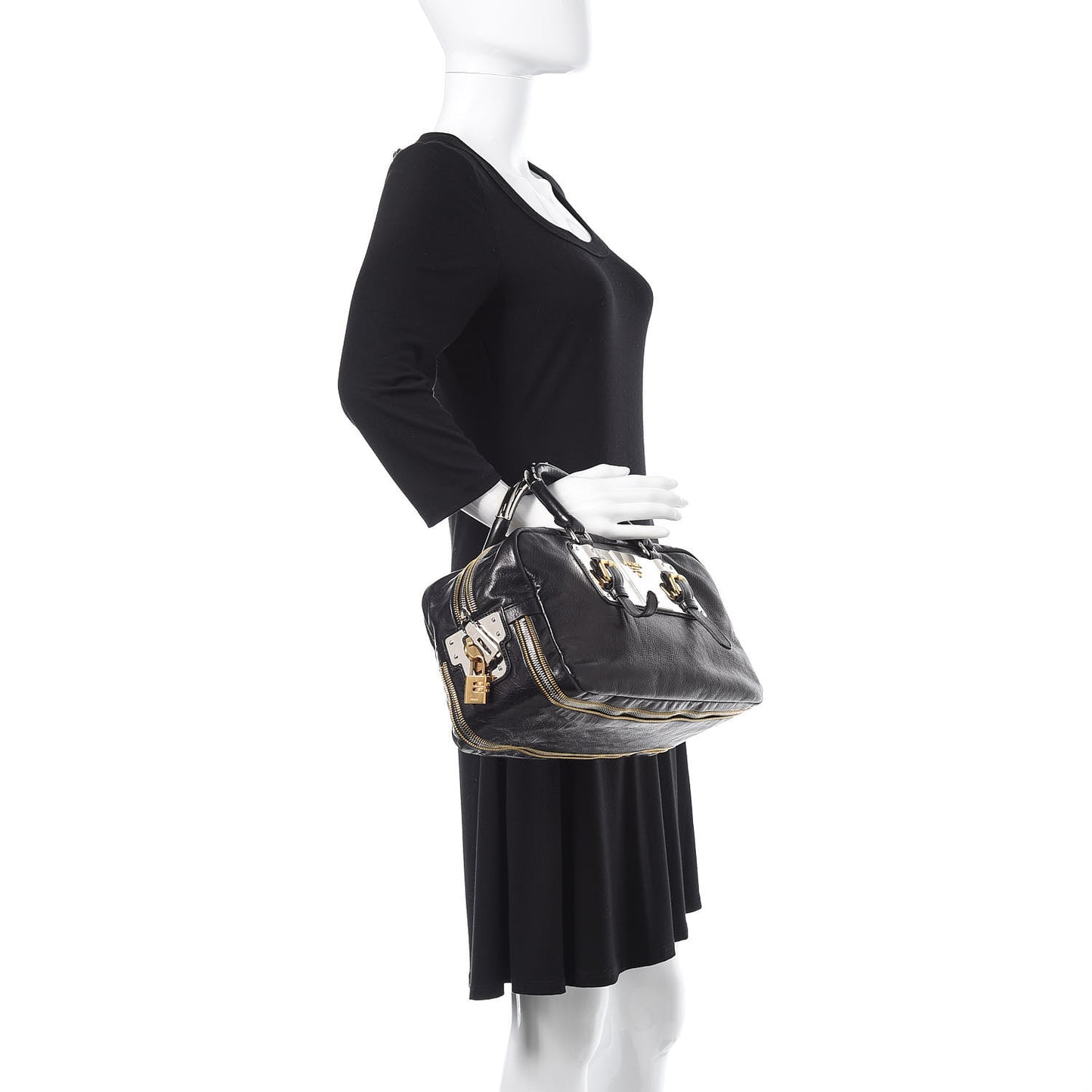 Glace Calfskin Zippers Plaque Boston Black