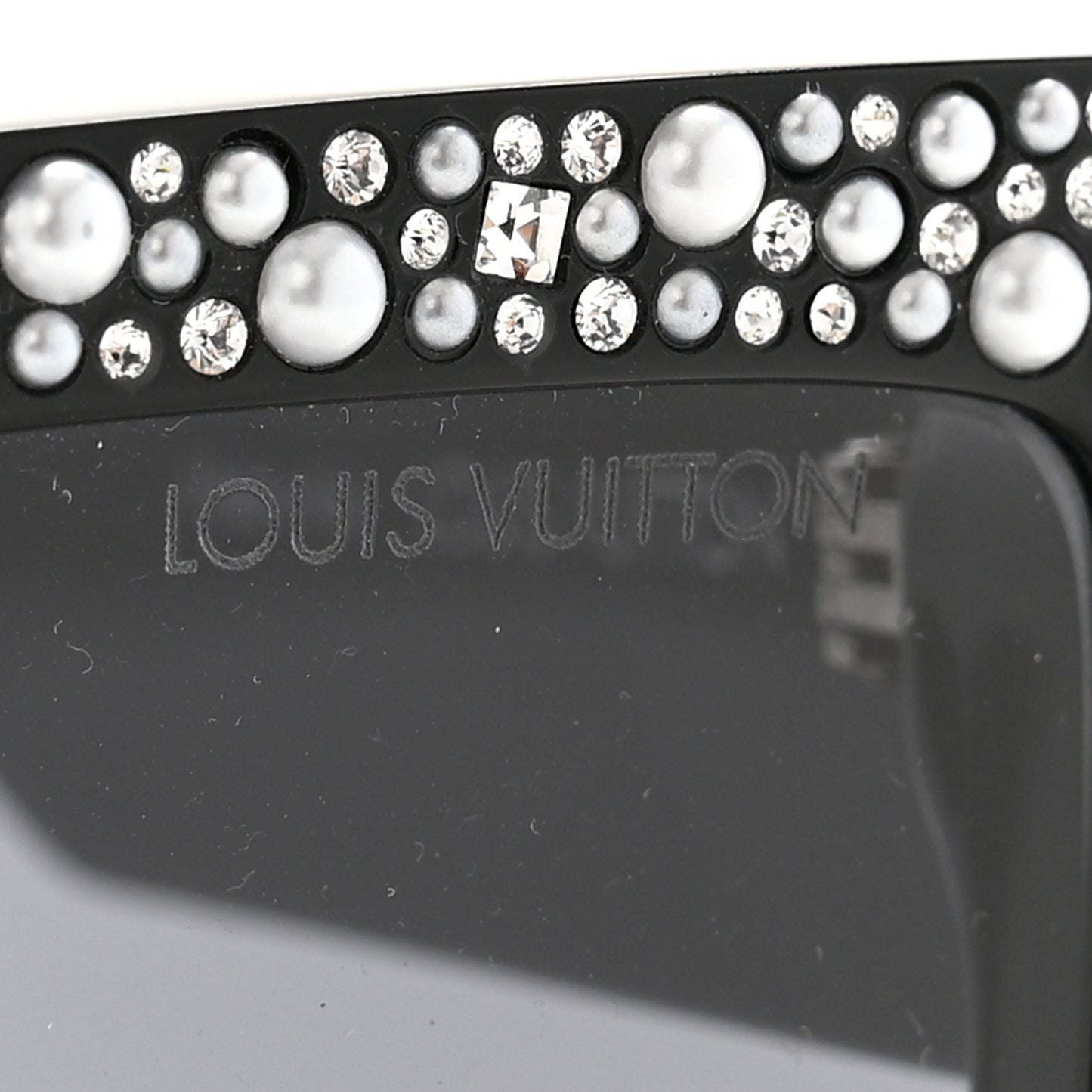 Acetate LV Clash Pearls & Strass Sunglasses Z2396W Black