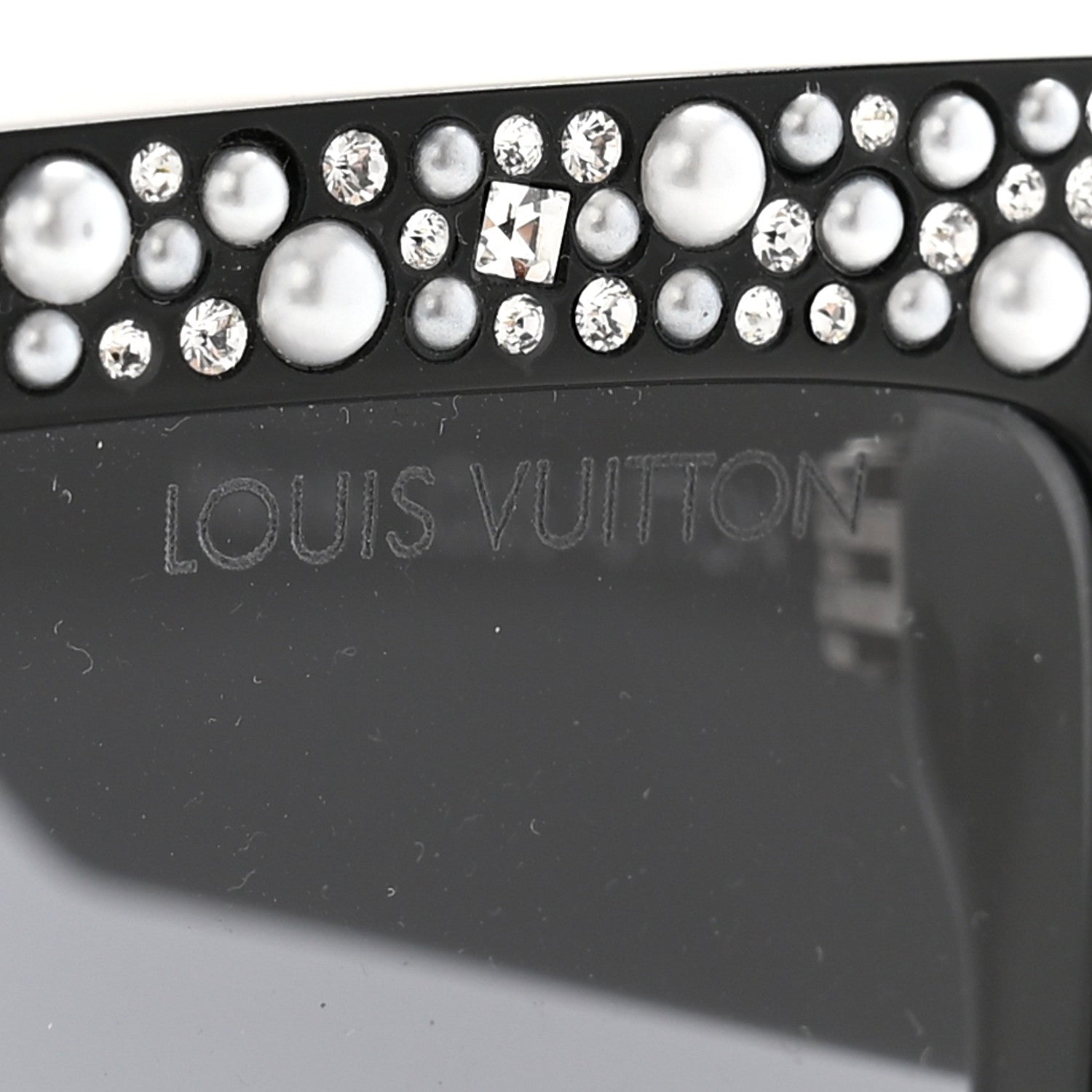 Louis Vuitton Acetate LV Clash Pearls & Strass Sunglasses Z2396W Black 7 of 8