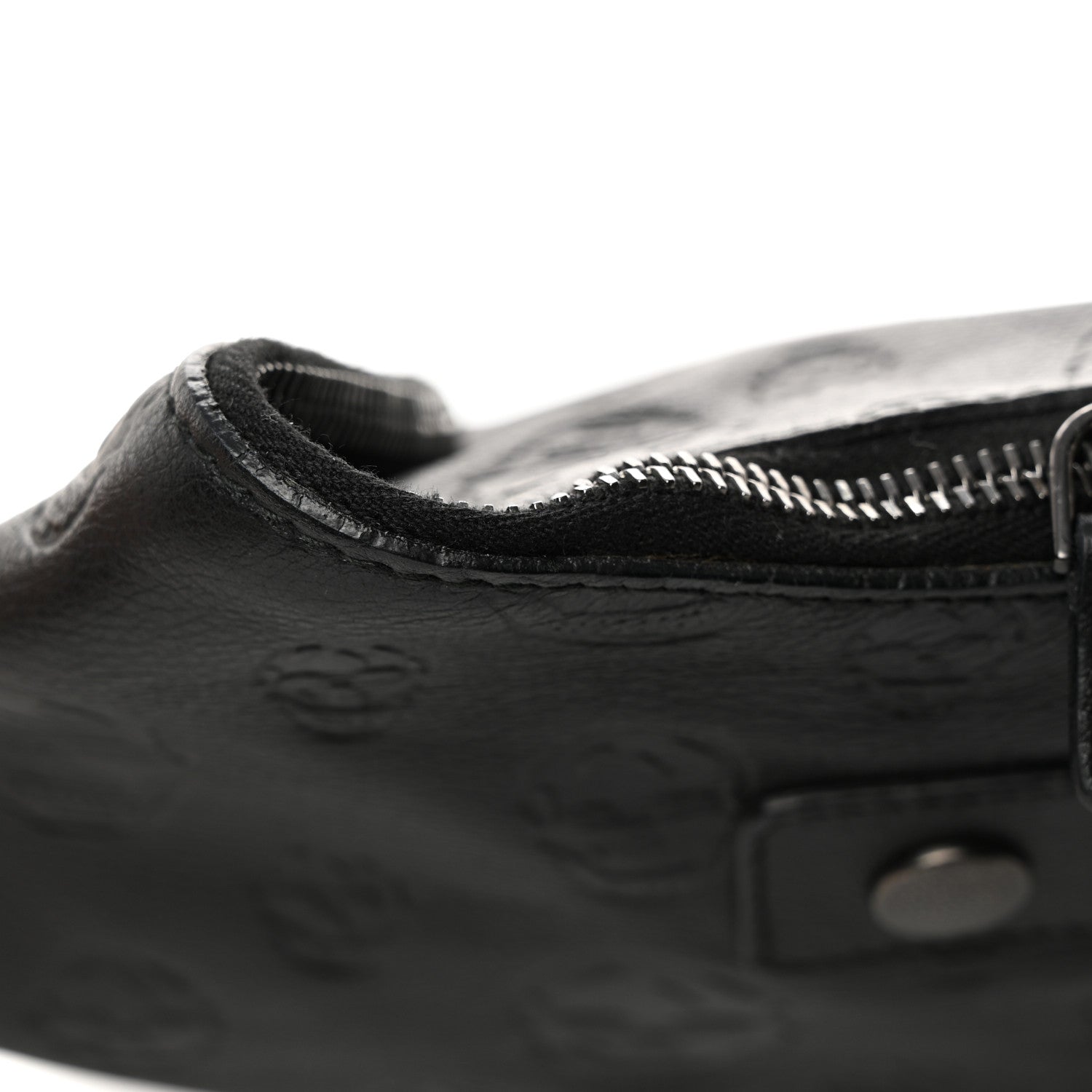Alexander McQueen Calfskin Skull Embossed De Manta Clutch Black 9 of 10