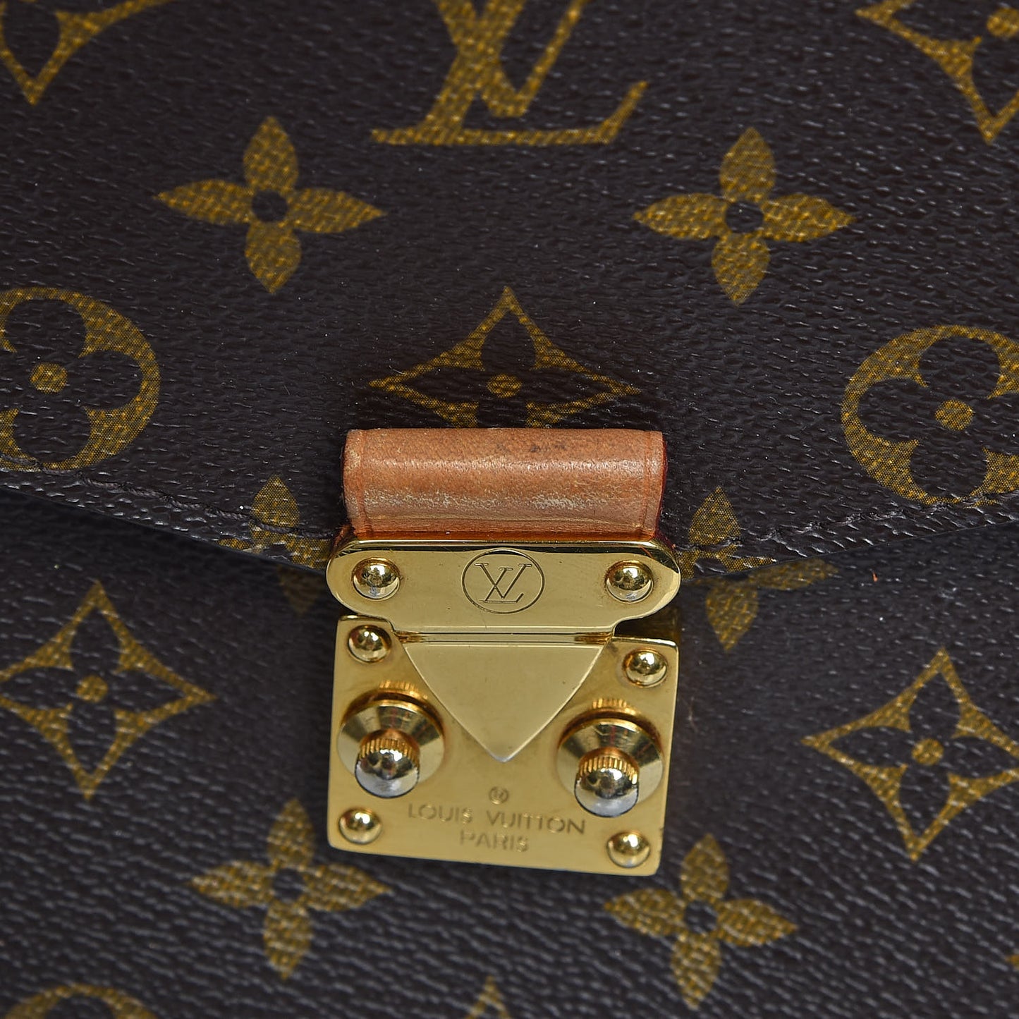 Monogram Pochette Metis