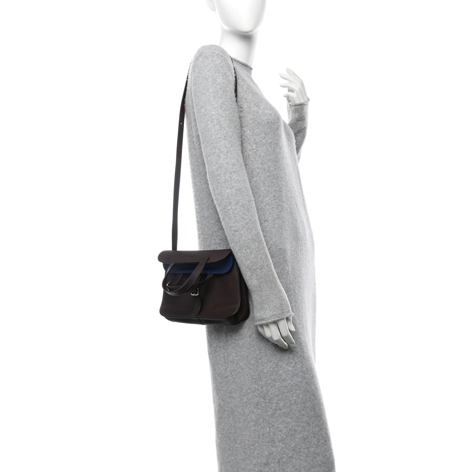 Hermes Taurillon Clemence Verso Halzan 25 Rouge Sellier Bleu Saphir 2 of 9