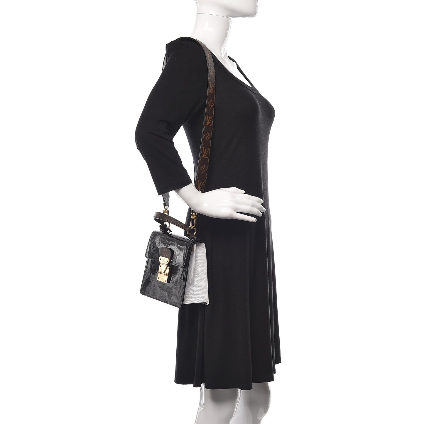 Vernis Epi Monogram Spring Street Black