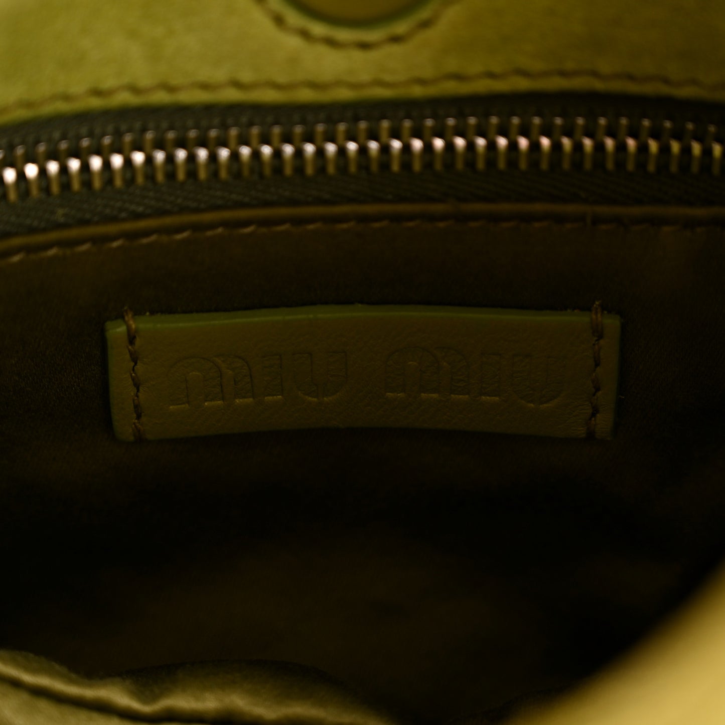 Camoscio Shoulder Bag Edera