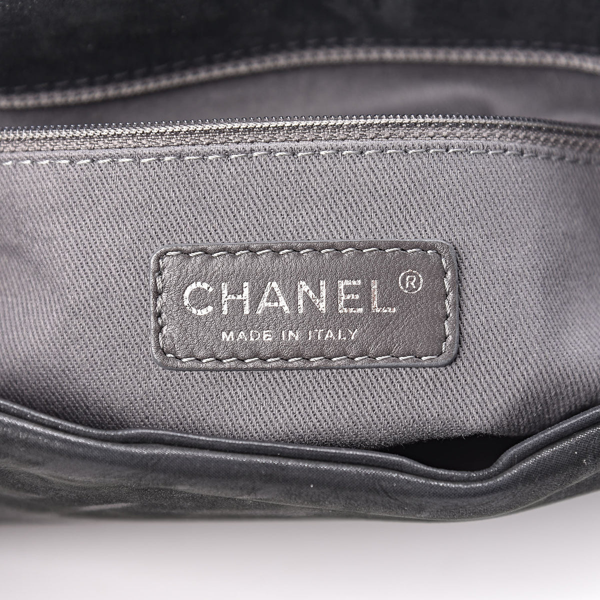 Chanel Iridescent Calfskin Glint Flap Black 6 of 11