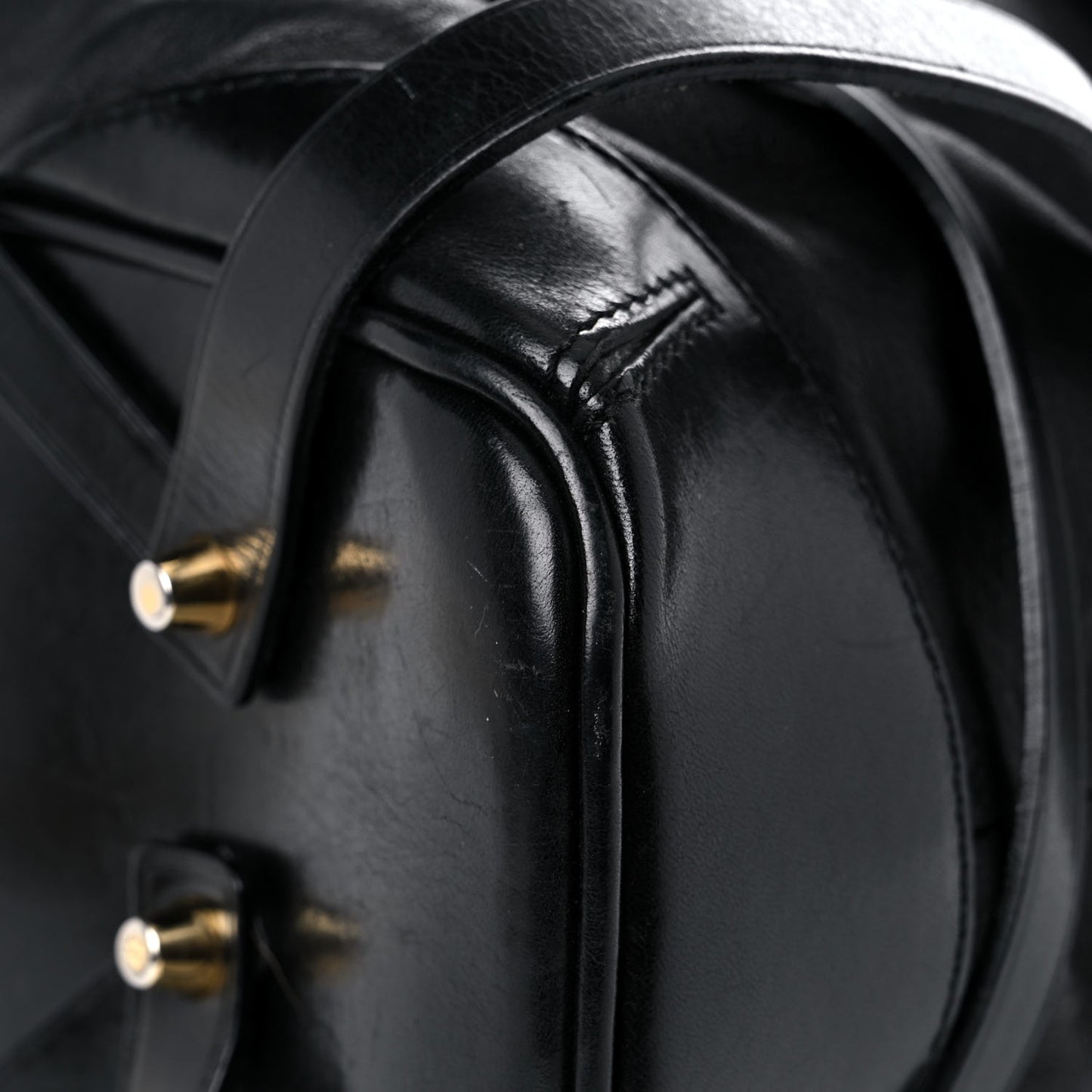 Soft Lambskin Bridle Calfskin Medium Gosford Hobo Black
