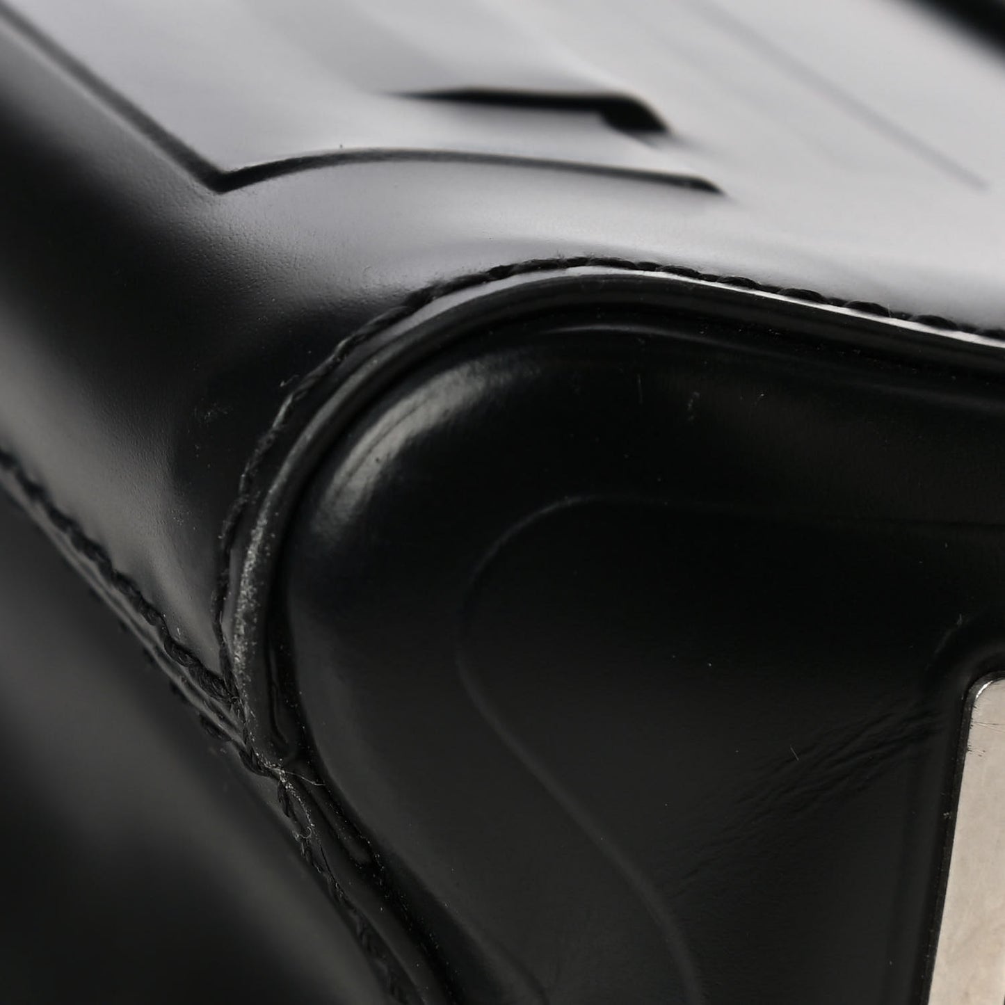 Epi Monogram Spaceship Embossed Twist Shoulder Bag PM Black
