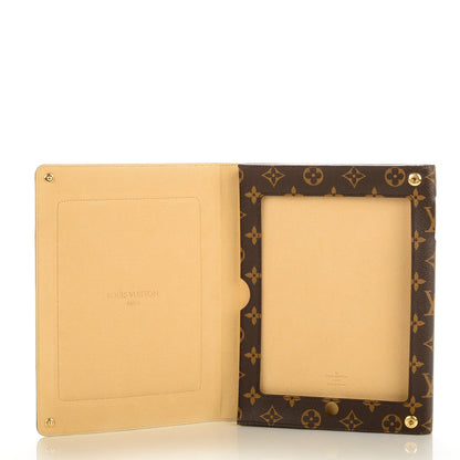 Louis Vuitton Monogram Ipad Case 4 of 6