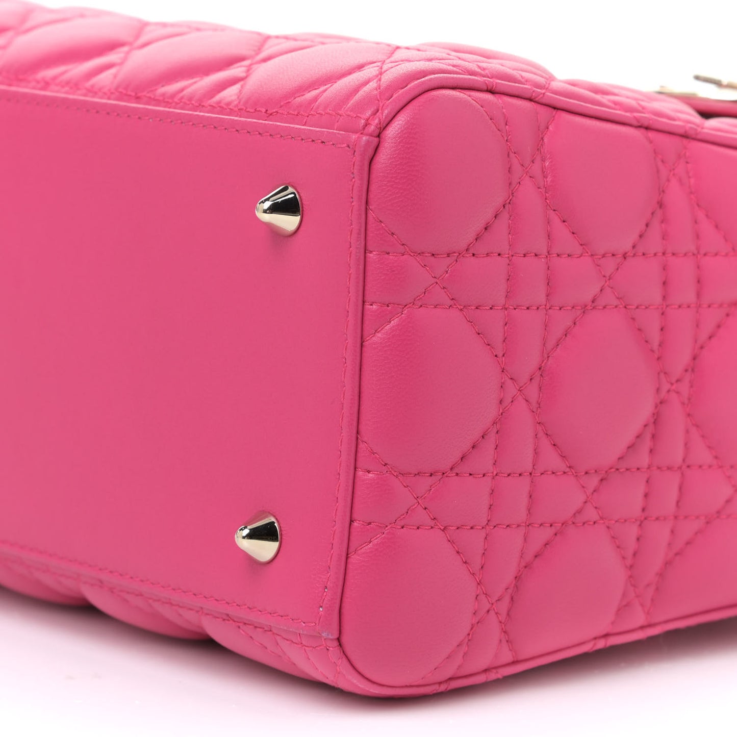 Lambskin Cannage Medium Lady Dior Fuchsia