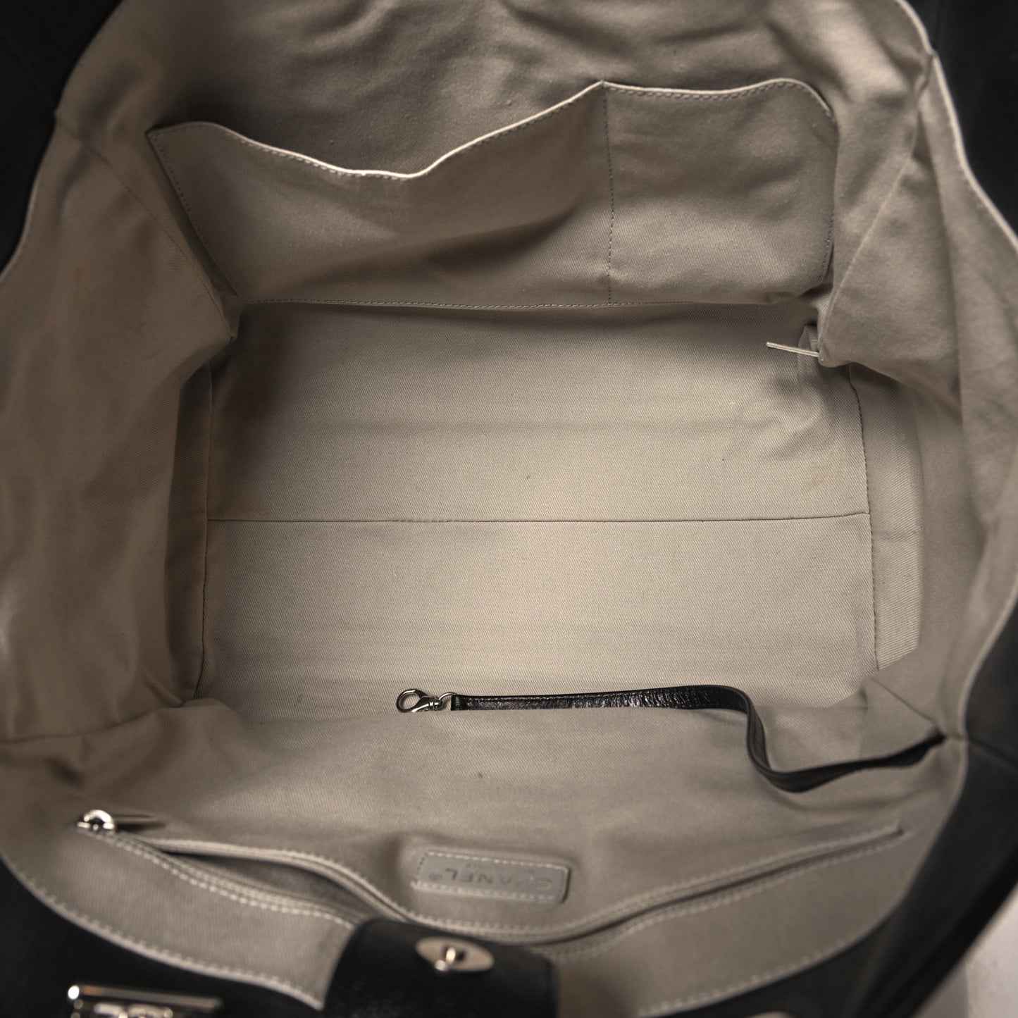 Glazed Calfskin Medium Deauville Tote Black