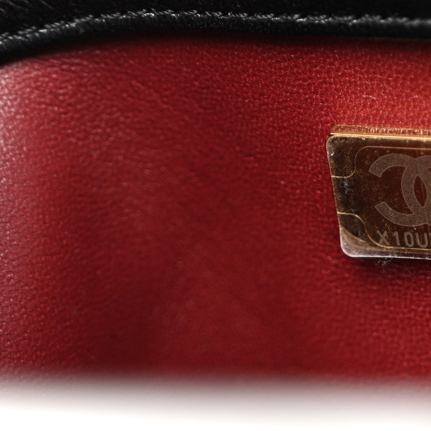 Lambskin Resin Pearl Quilted Flap Black