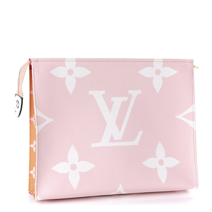 Louis Vuitton Monogram Giant Toiletry Pouch 26 Rouge 3 of 9