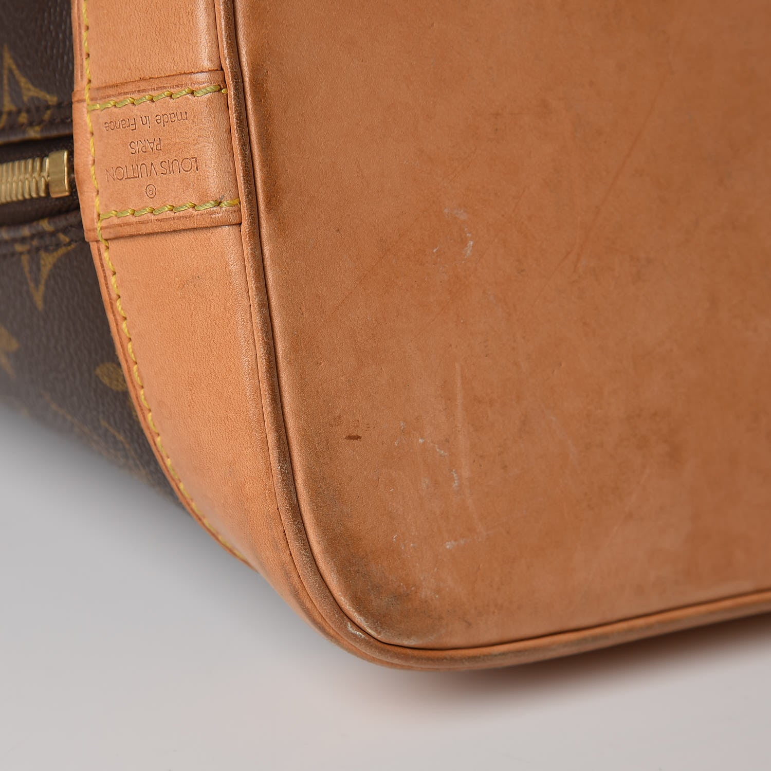 Louis Vuitton Monogram Alma PM 21 of 24