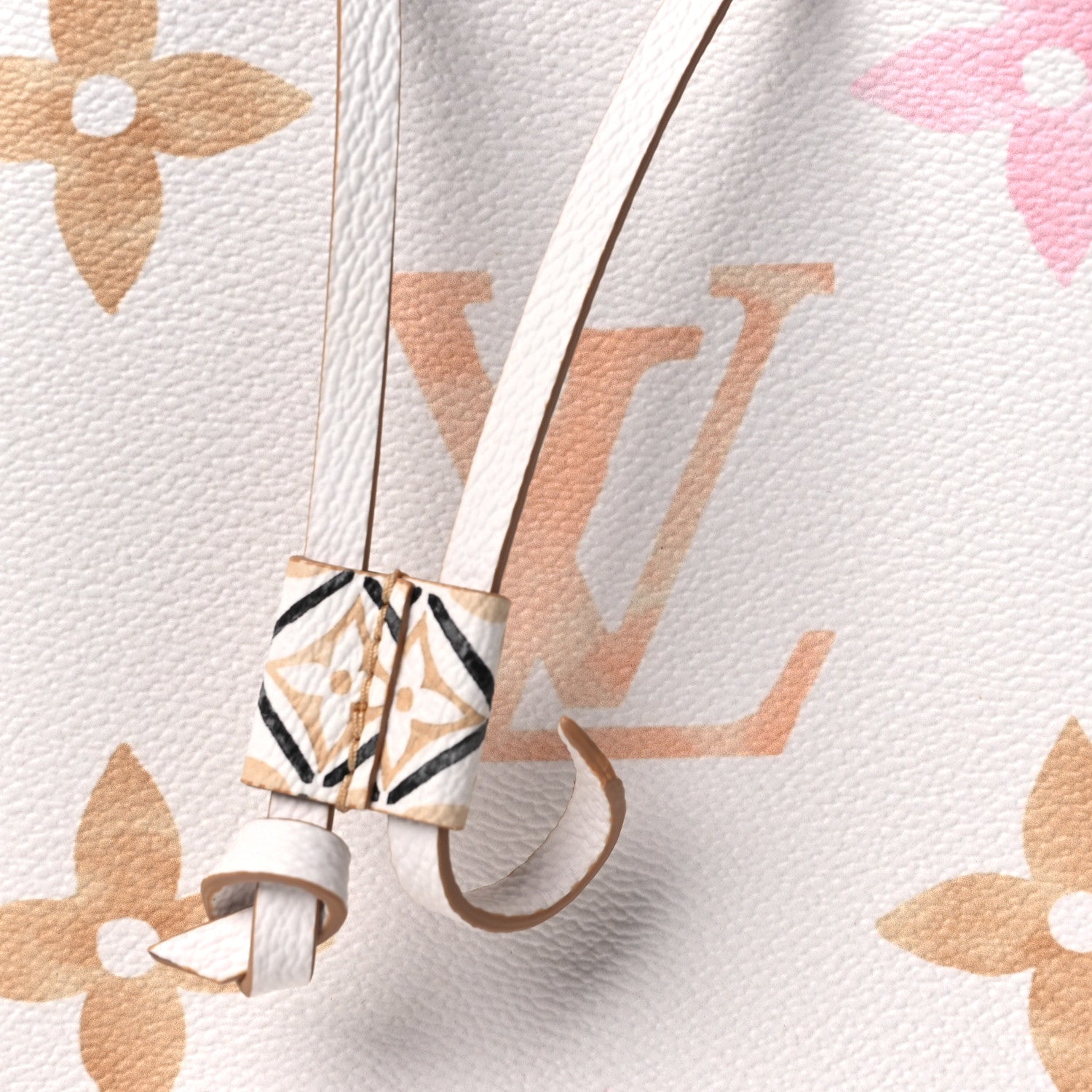 Louis Vuitton Monogram Giant By The Pool 2.0 Neonoe BB Beige 7 of 9