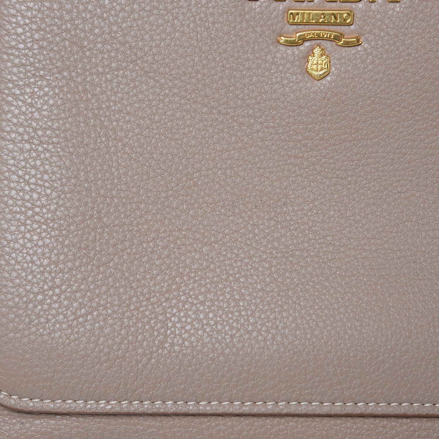 Prada Vitello Daino Pocket Shopping Tote Cammeo 10 of 10