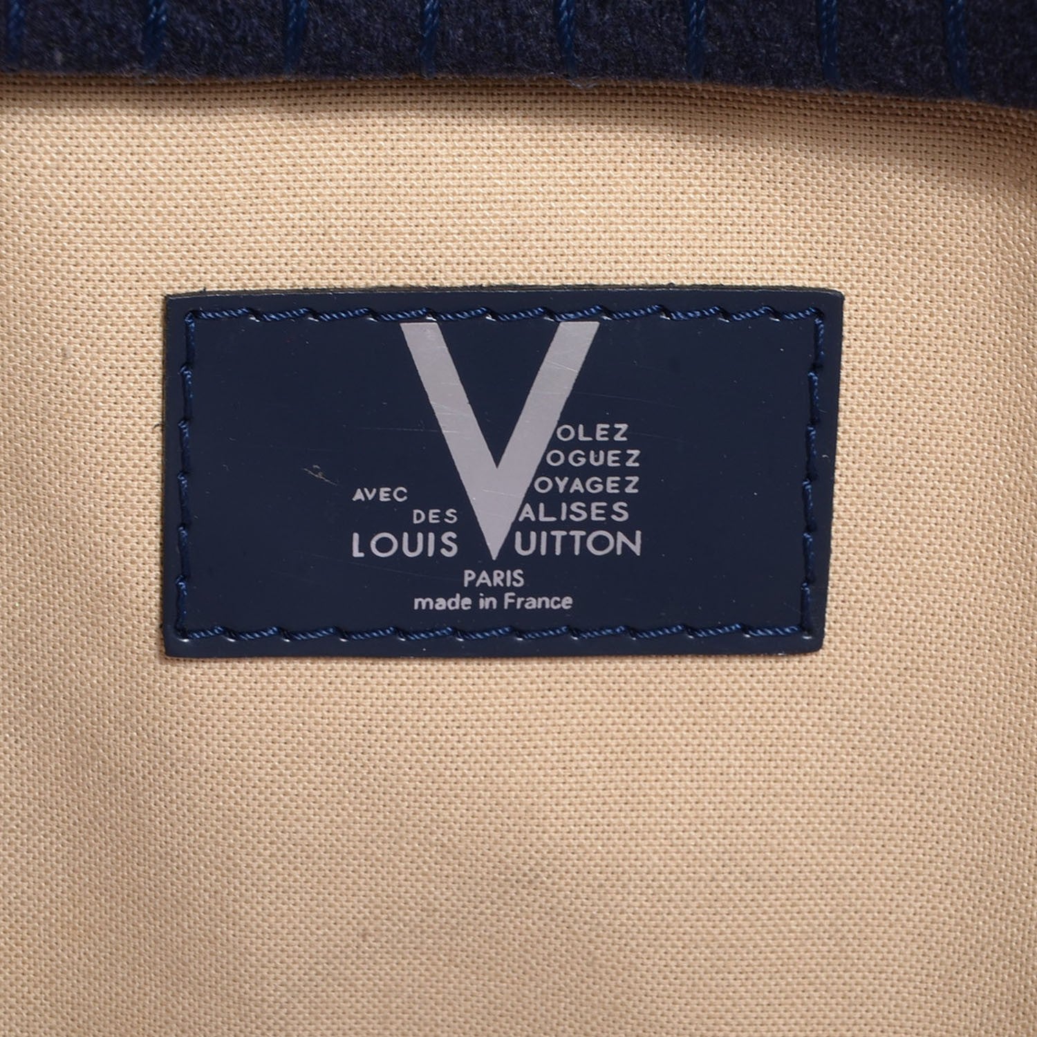 Louis Vuitton Vail Blanket Cabas 6 of 8