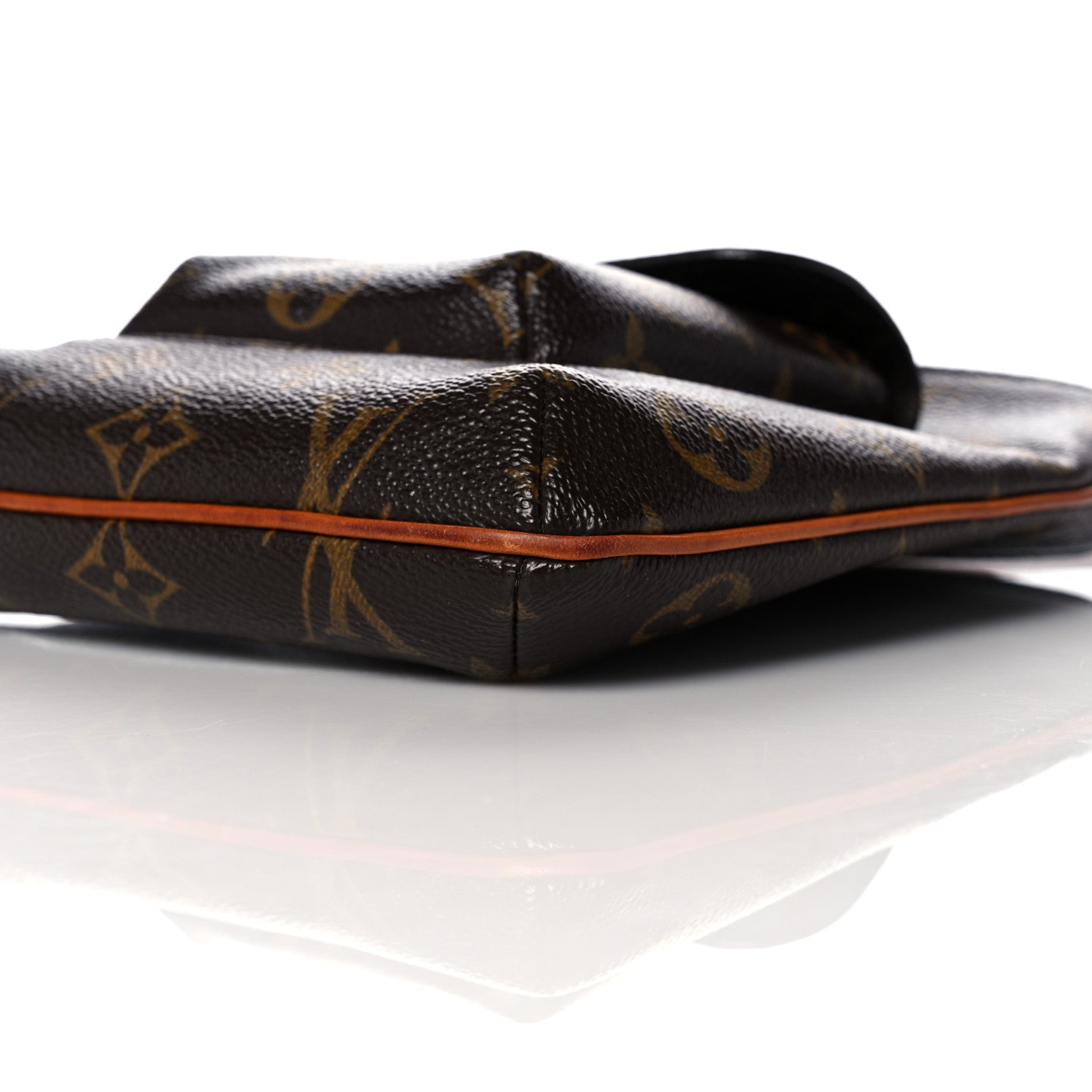 Louis Vuitton Monogram Partition Clutch 8 of 12