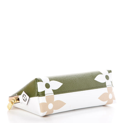 Louis Vuitton Monogram Giant Cosmetic Pouch Kaki 4 of 7