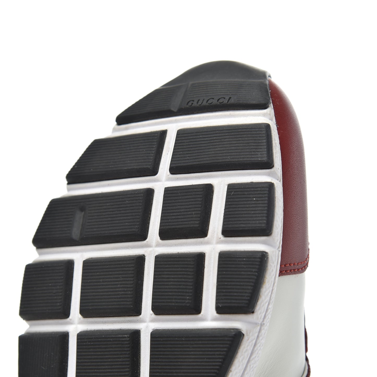 Calfskin Womens Interlocking G Sneakers 37 White Rosso