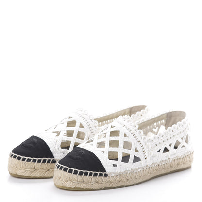 Chanel Woven Fabric Grosgrain CC Espadrilles 38 White Black 3 of 7