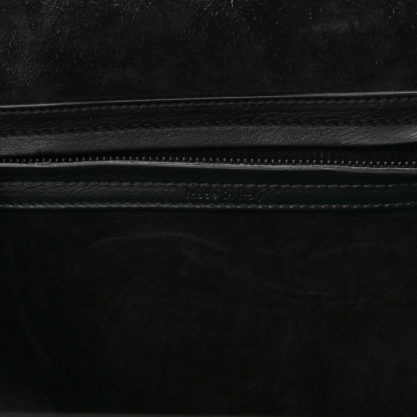 Smooth Calfskin Medium Phantom Luggage Black