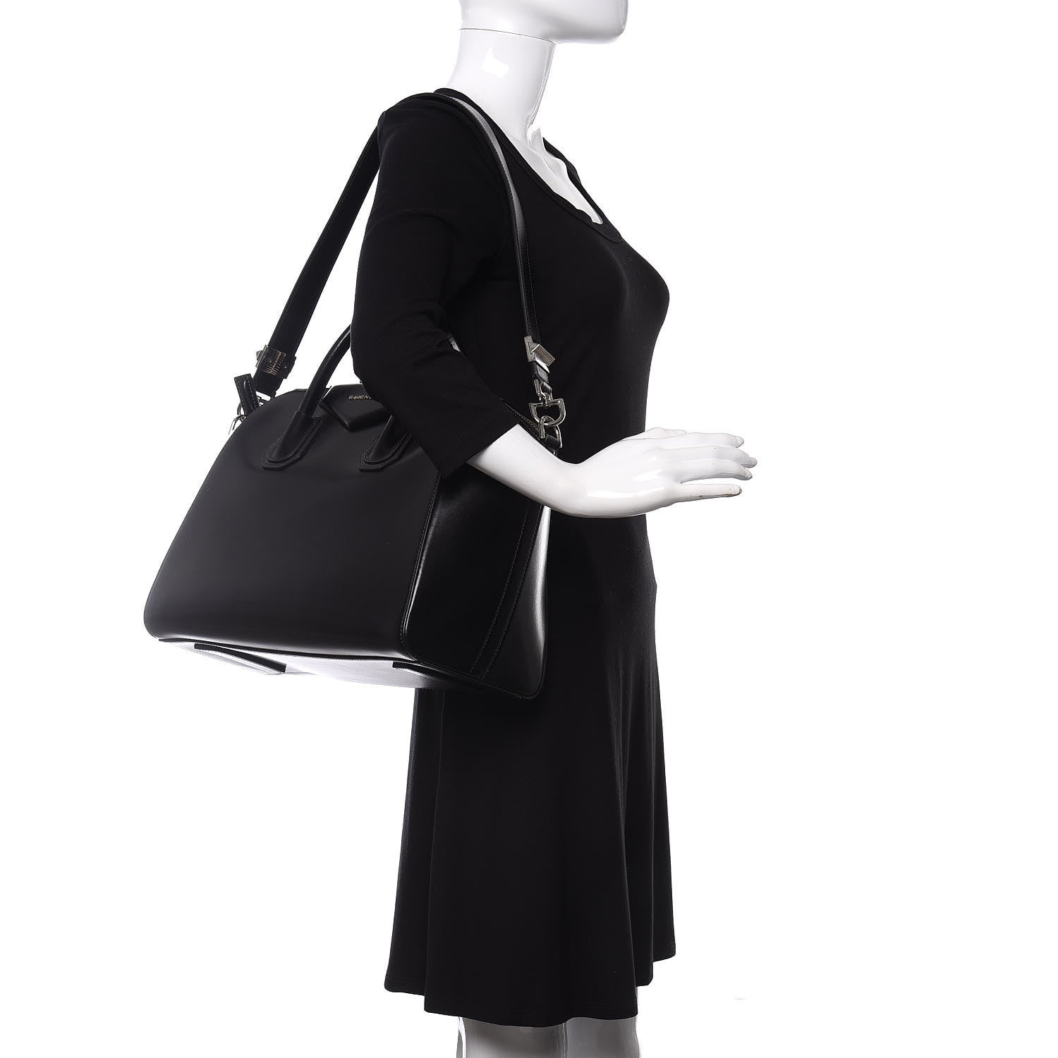 Givenchy Shiny Lord Calfskin Medium Antigona Black 3 of 11