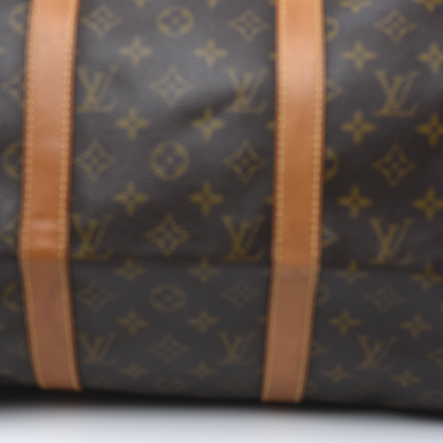 Louis Vuitton Monogram Keepall 50 13 of 16