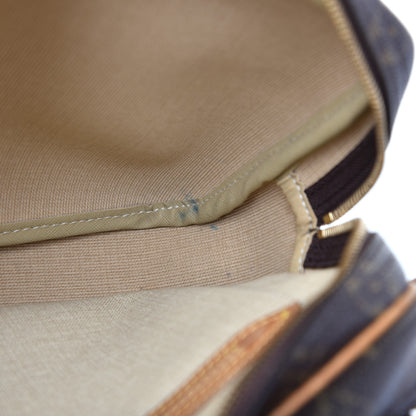 Louis Vuitton Monogram Reporter PM 16 of 17