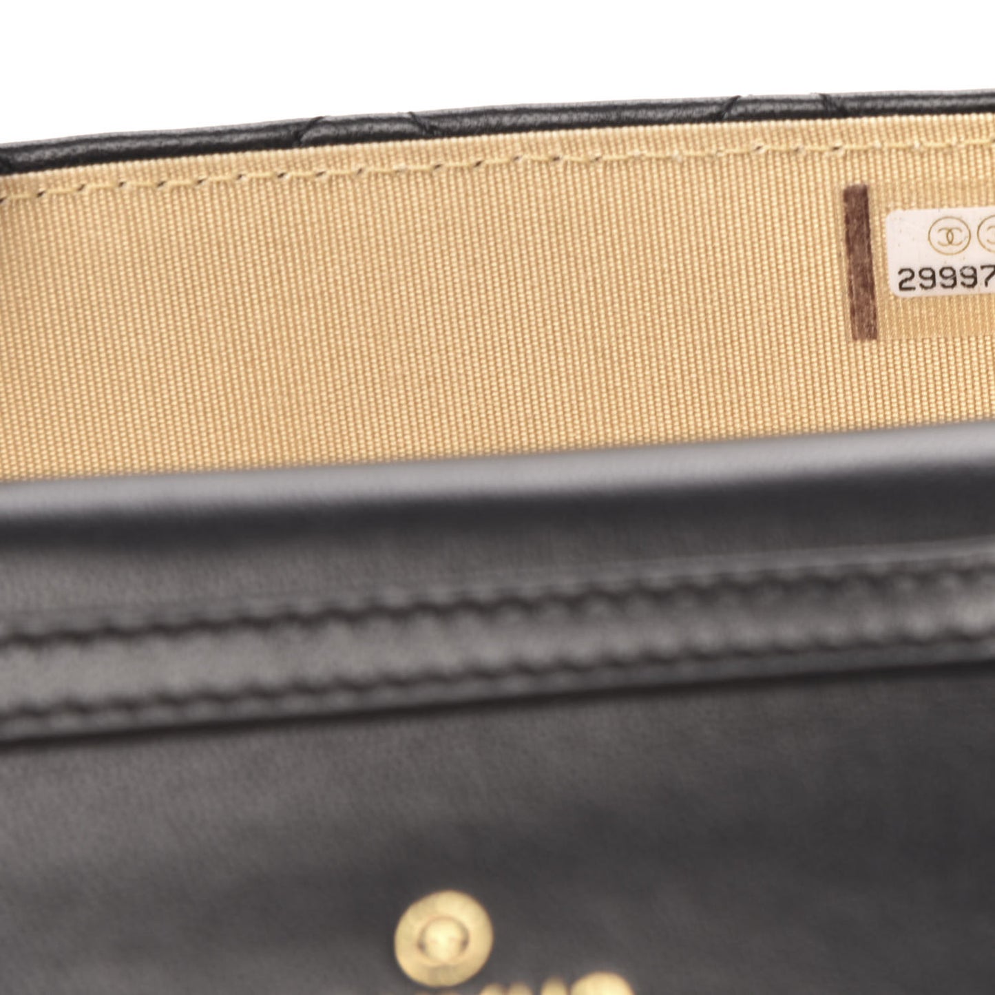 Lambskin Quilted Pearl Crush Clutch With Chain Black