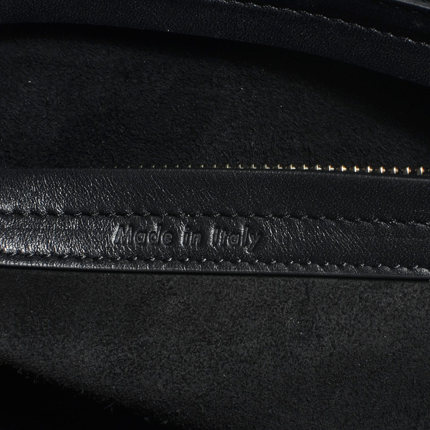 Smooth Calfskin Medium Phantom Luggage Black