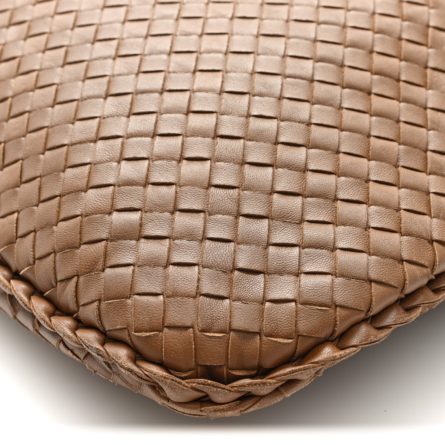 Nappa Intrecciato Large Veneta Hobo Chene