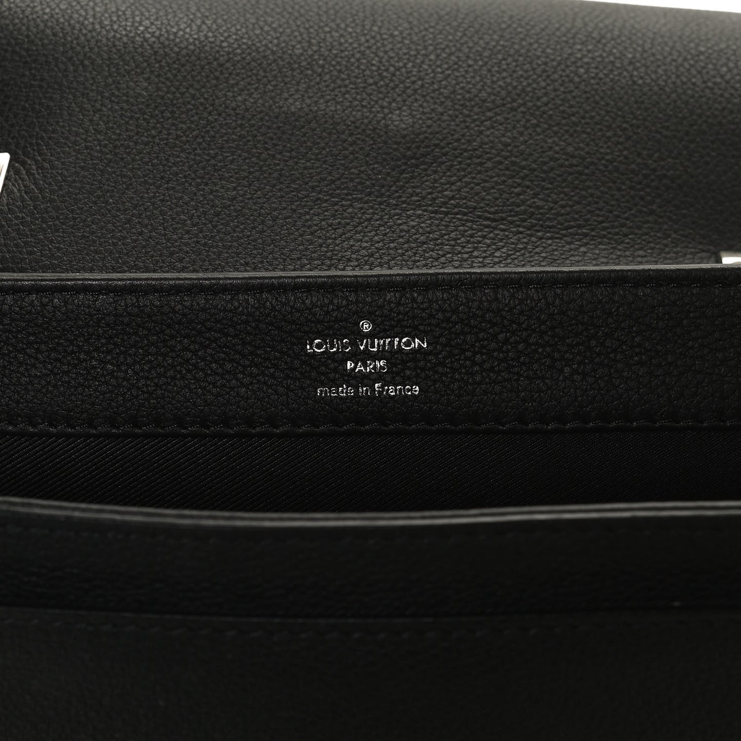 Calfskin Lockme II Chain Bag BB Black