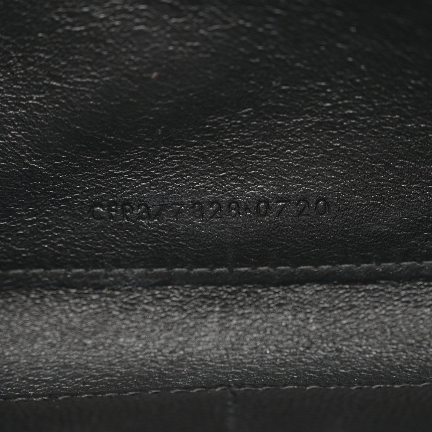 Grain De Poudre Matelasse Chevron Monogram Chain Wallet Black