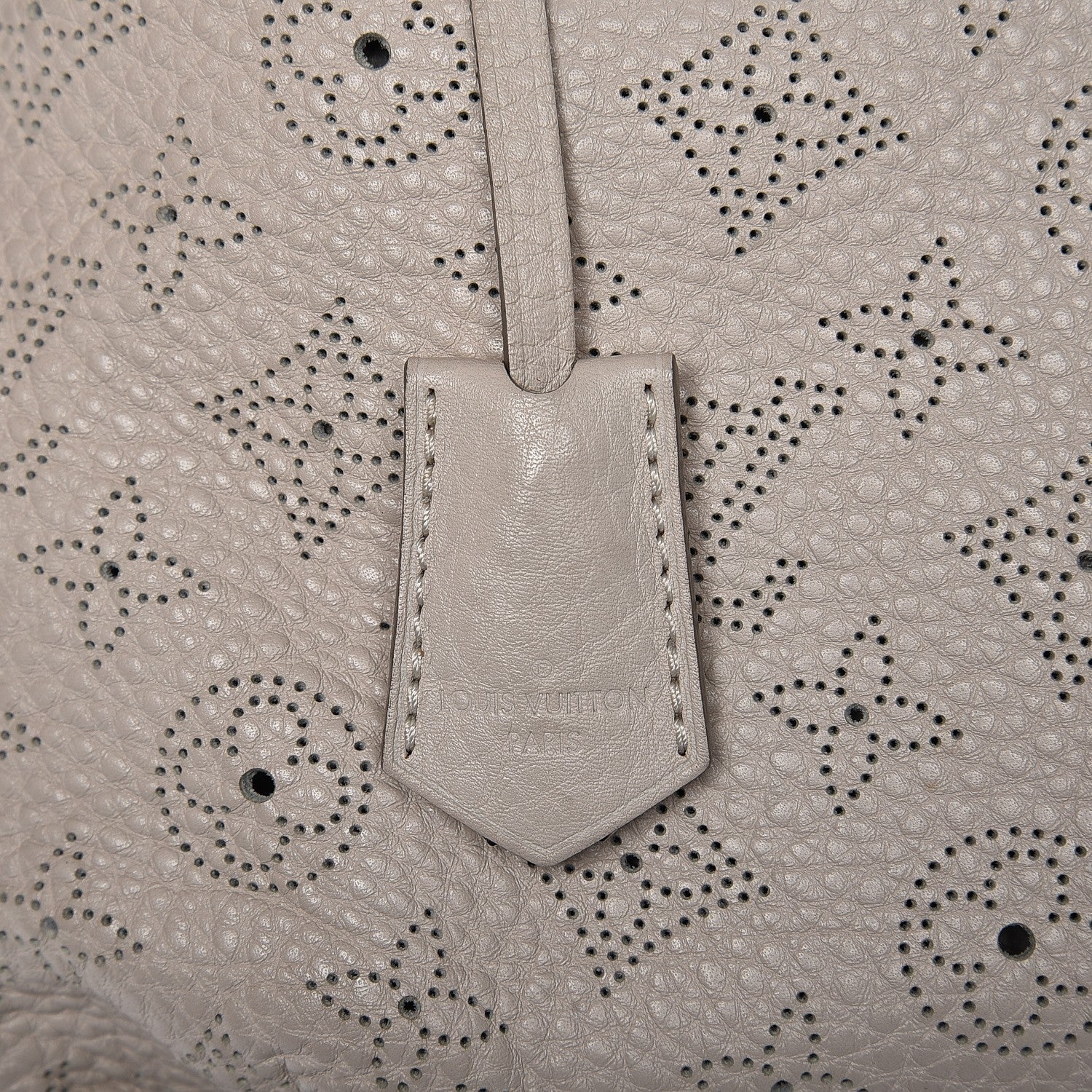 Louis Vuitton Mahina Selene PM Sandy 10 of 13