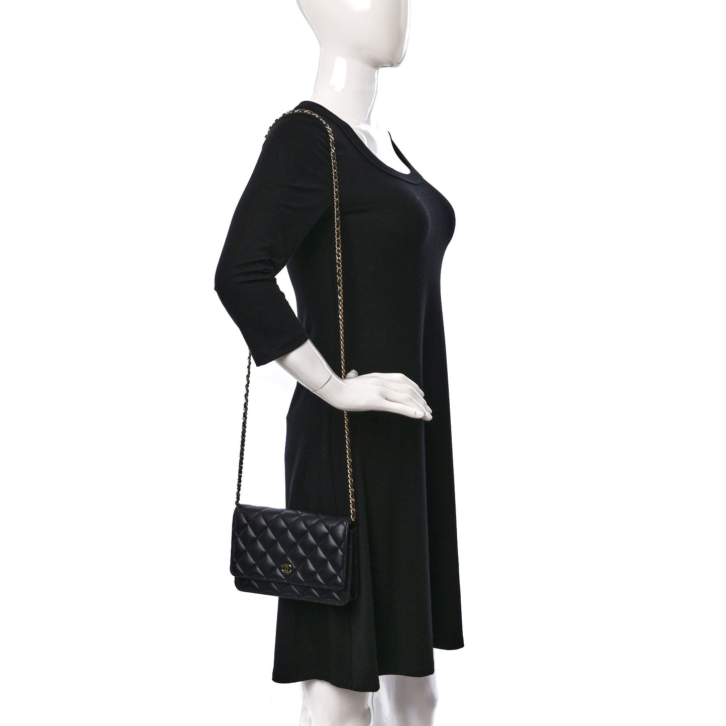 Lambskin Quilted Wallet On Chain WOC Black
