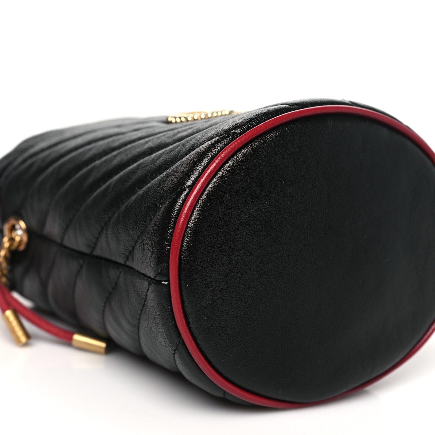 Vintage Effect Calfskin Matelasse Diagonal Mini Torchon GG Marmont 2.0 Bucket Bag Black Romantic Cherry