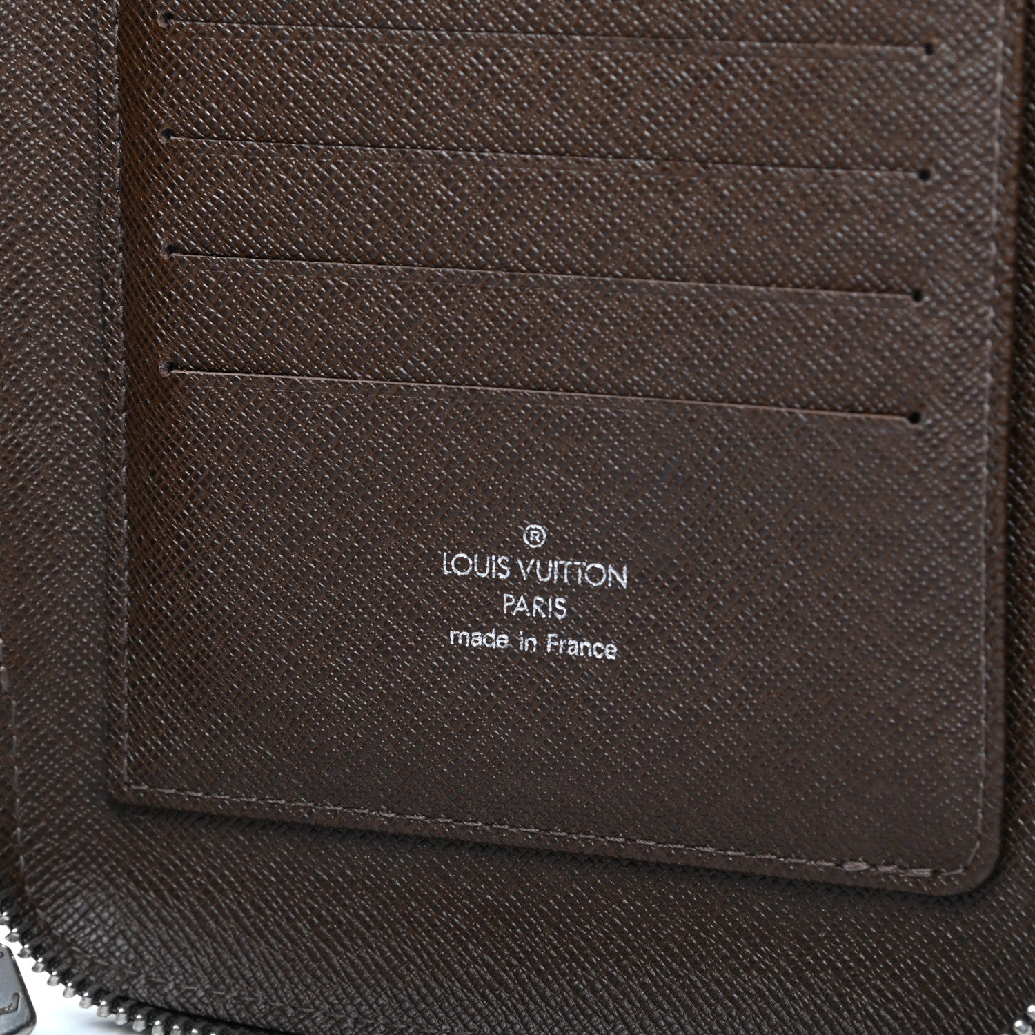 Louis Vuitton Taiga Atoll Travel Organizer Grizzli 6 of 9