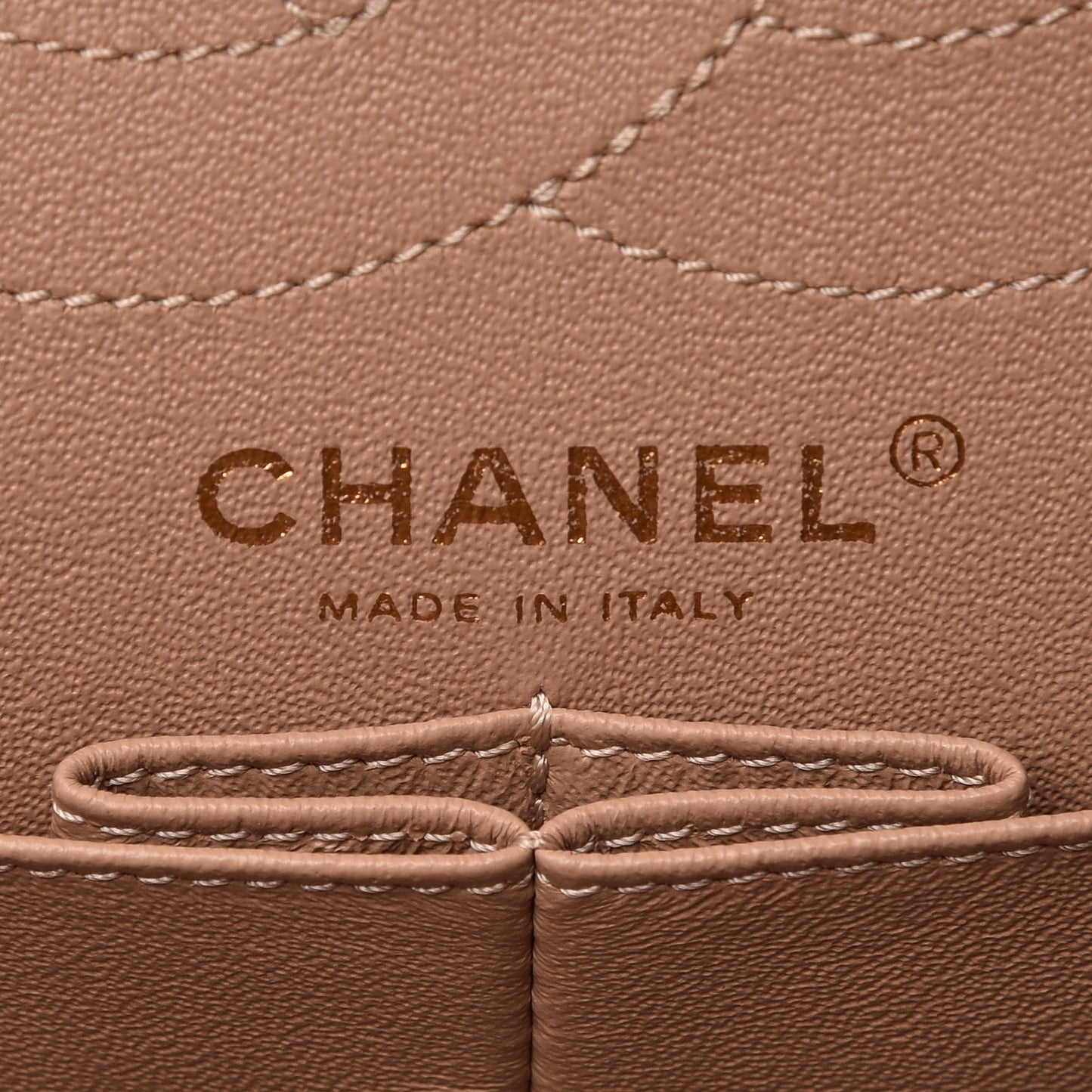 Aged Calfskin Chevron Quilted 2.55 Reissue 226 Flap Beige